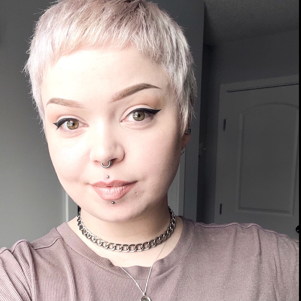Meet your Posher, Sydney